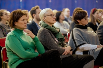 Konferencja - (59)