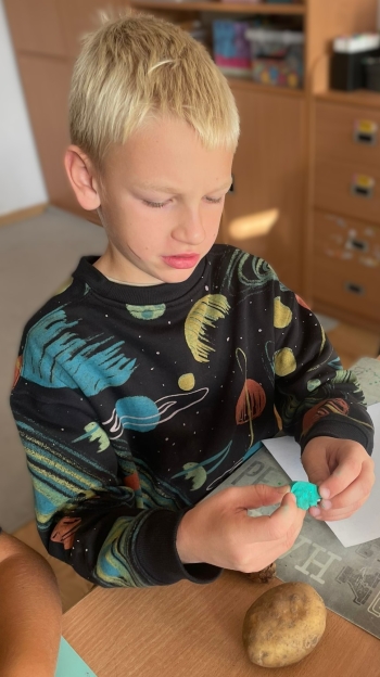 Zdjęcie WhatsApp 2025-09-30 o 23.08.29_65594692