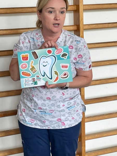 ODWIEDZINY PANI DENTYSTKI